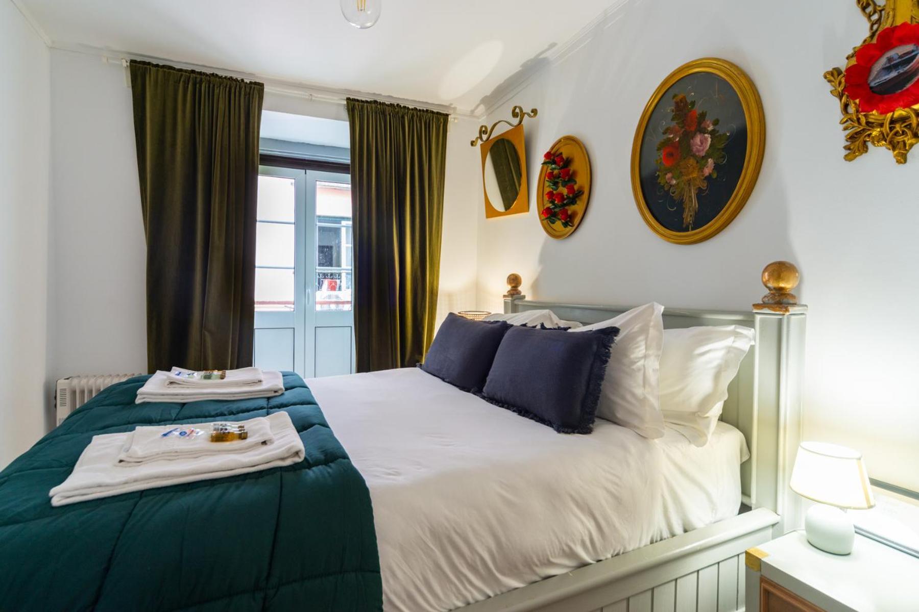 Apartment In Bairro Alto 3 - Lisbon Charm Bagian luar foto